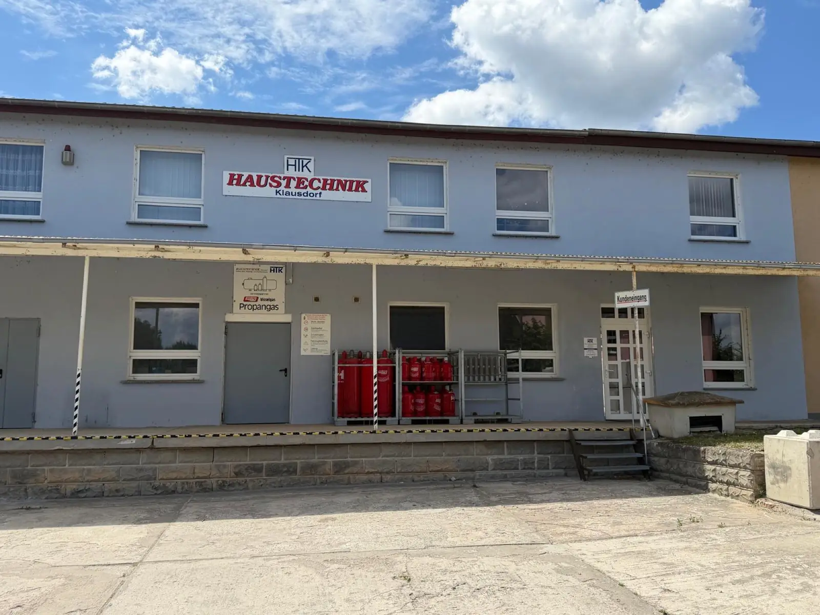 Firmensitz der Haustechnik Klausdorf GmbH in der Bahnhofstraße